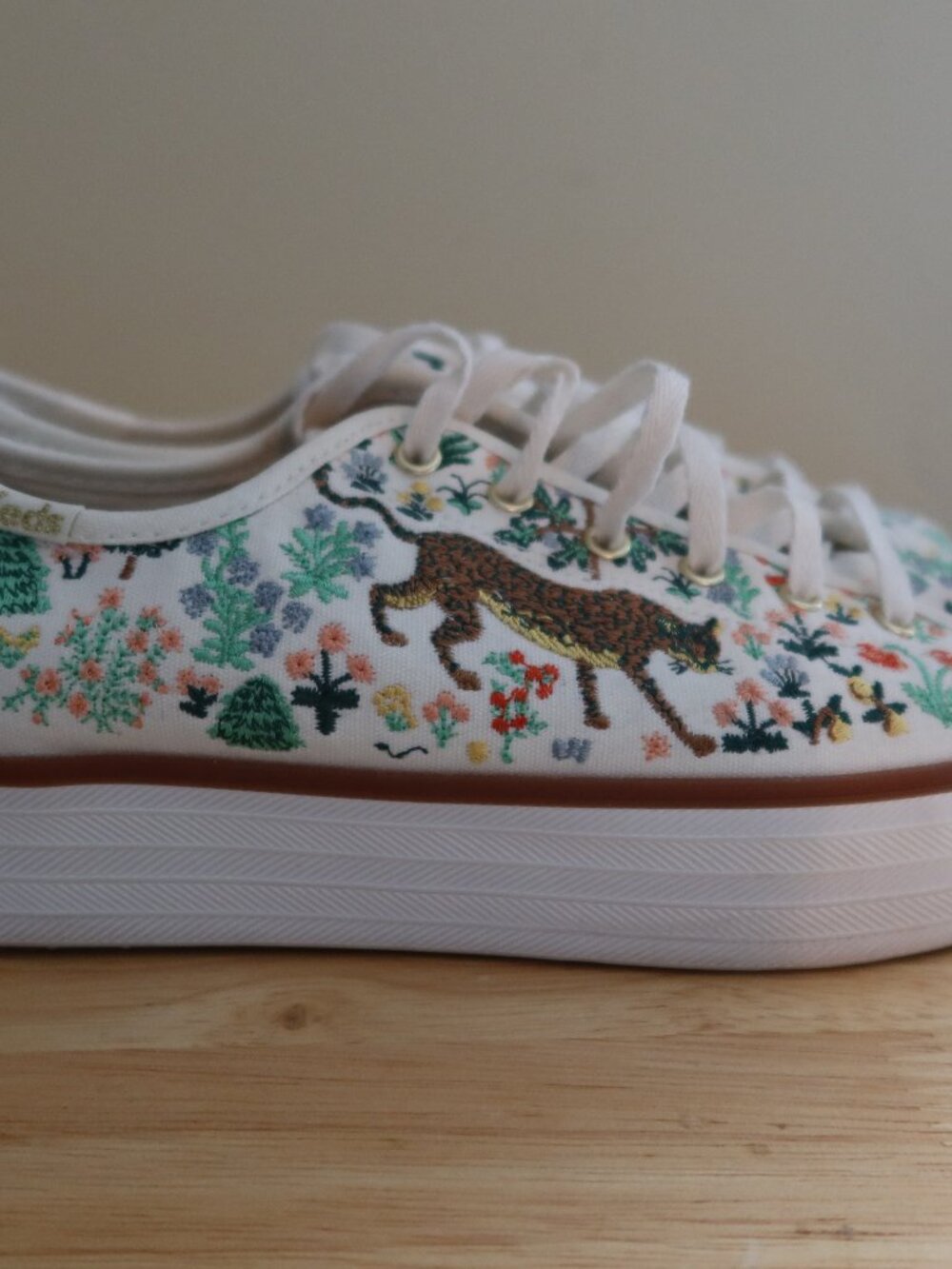 Keds X Rifle Paper Co. Triple Kick Menagerie Embroidered Platform Shoes Size 7.5